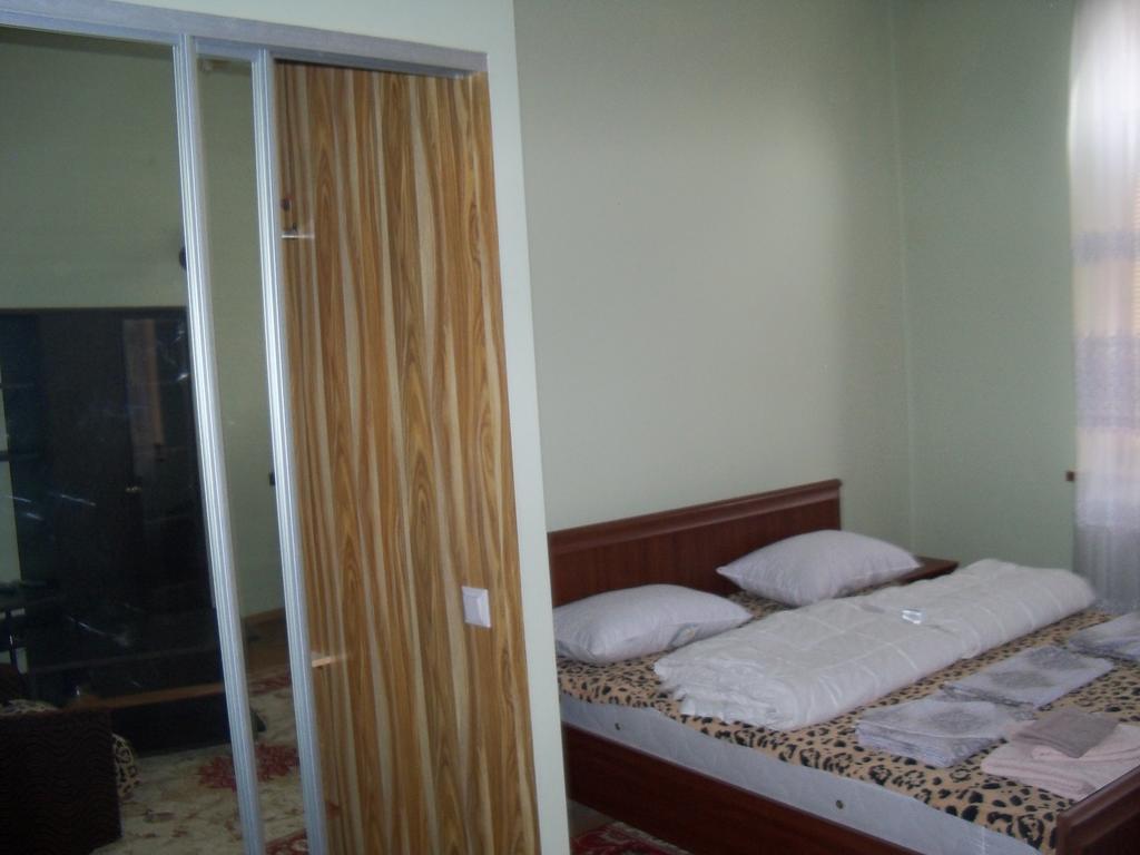 Apartment Roman Lviv Exterior photo